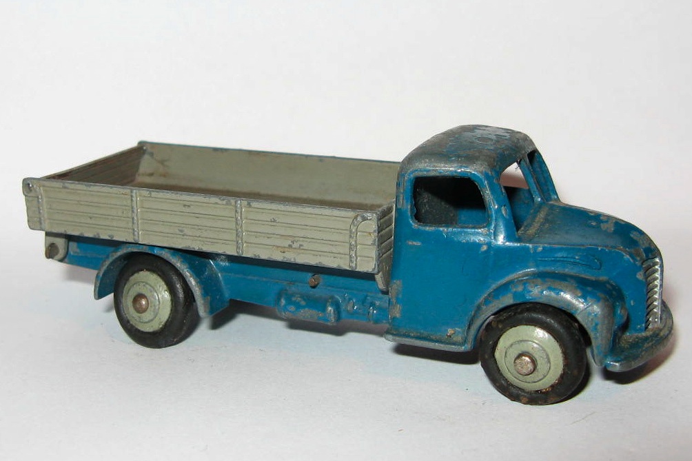 30M Rear Tipping Wagon.jpg
